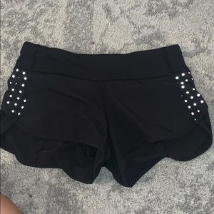 Lulu black speed short shorts size 4